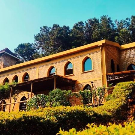 Le Chateau Du Lac De Mantasoa Exterior foto